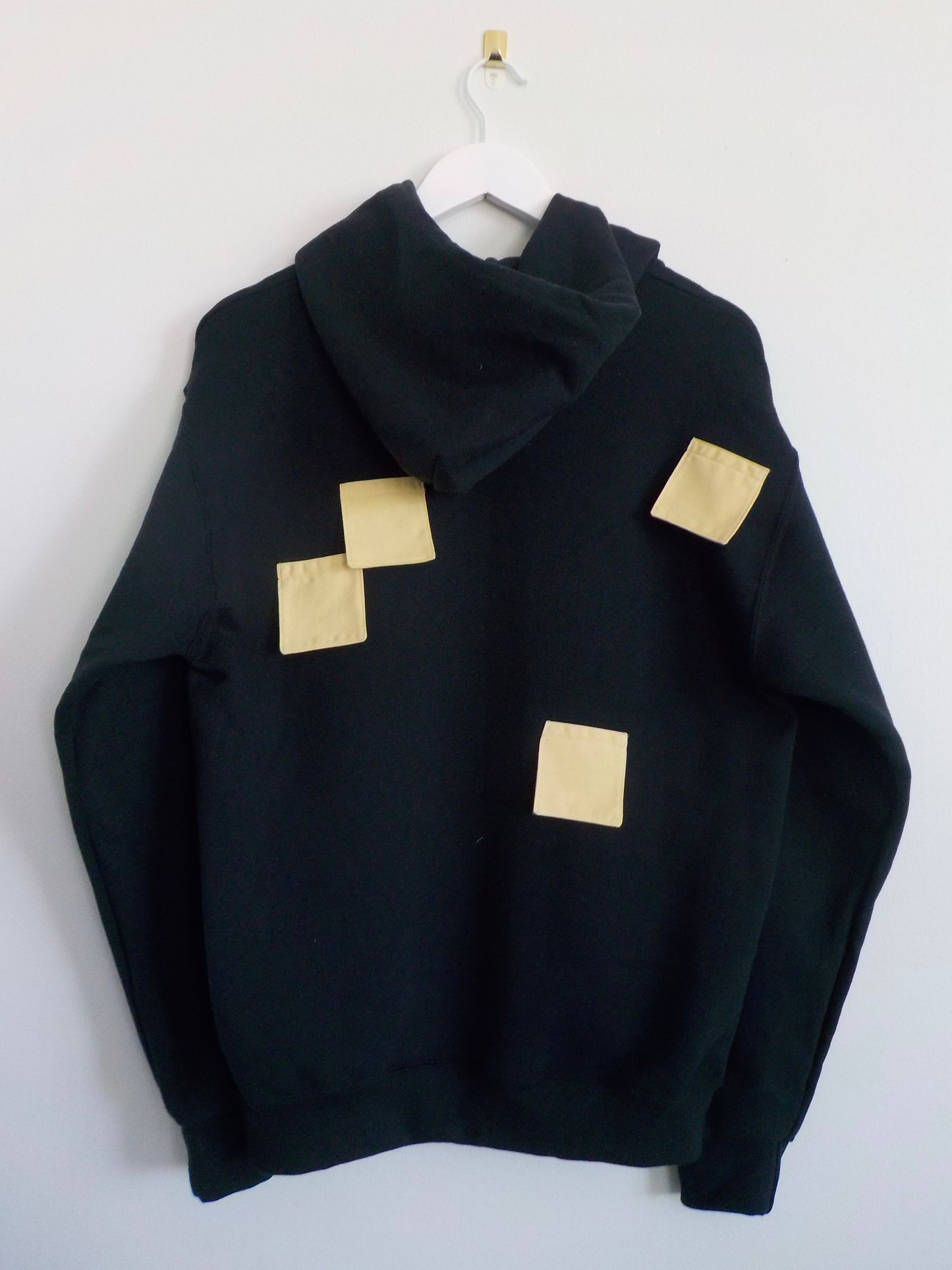 Sticky Note Hoodie Black