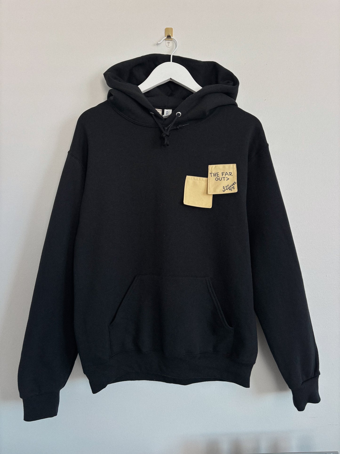 Sticky Note Hoodie Black