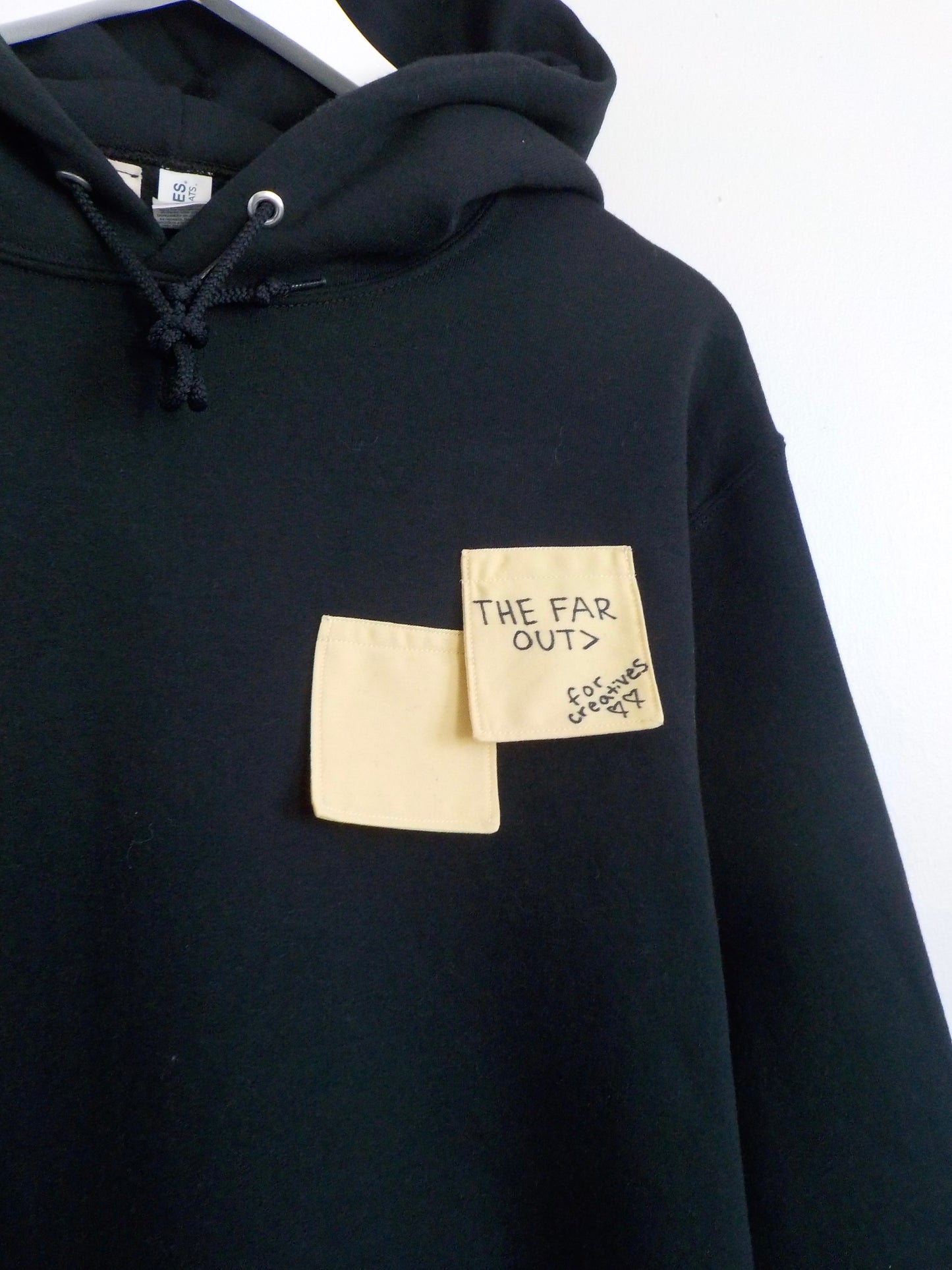 Sticky Note Hoodie Black